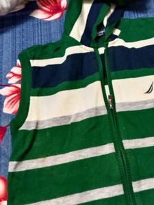 Woolen Jacket With Cap 💚