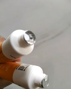 The Derma Co Ultra Matte Sunscreen Gel Spf60(Pack Of 2)