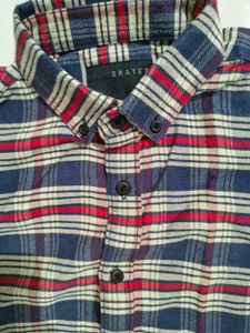 SKATES Plaid Flannel Shirt – XS – Red, Navy, Cream