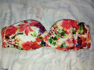 New Beautiful Strapless Bra