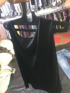 Black Sleeveless Top