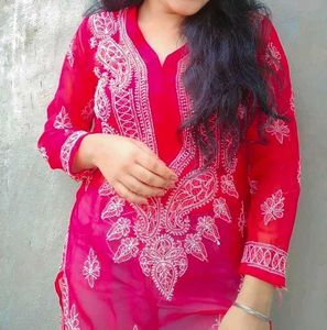 Red Kurti