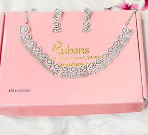 AD Necklace With Earrings Set