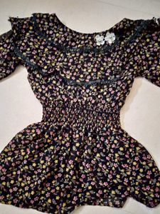 Softgirlyy Floral Print Sheer Blouse Croptop