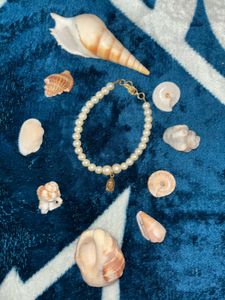 Pearl Necklace and bracelet set