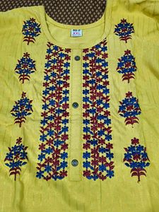 Embroidered Yellow Kurti pant with duppata