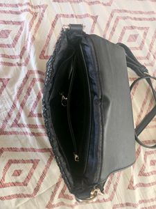 VAN HEUSEN sling Bag