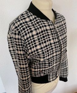 🧥 Jacket