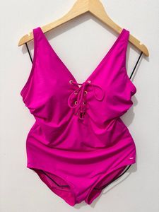 F&amp;F Australia 🇦🇺 Swimsuit 🩱 Women