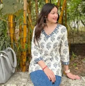 Patterned Tunic Top