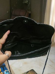 Handwork Clutch With Sling