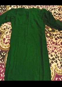 Band Gala Kurta Green Colour Sath Mein Lagi