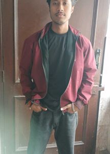 ✨Maroon Light Windcheater–Stylish &amp; Lightweight