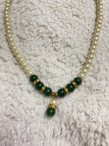 Pearl &amp; Green Beaded Necklace