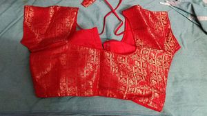 Blouse.