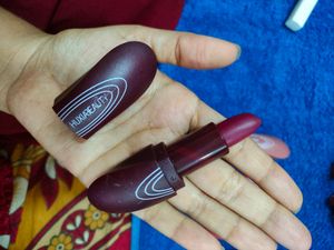 HUDA Beauty Matte Lipstick