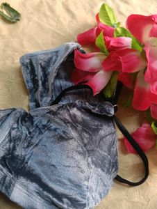 Velvet Bralette - Soft &amp; Stylish