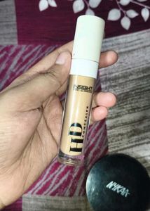 Concealer And Compact Powder ✨💗