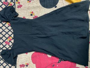 Black Puffed Shelves Dress