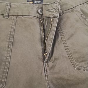 Olive Green Straight Leg cargo Pants