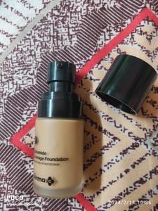 The DermaCo Foundation Shade caramel 04