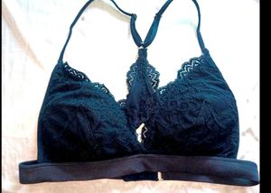 Women's Stylish BraLate