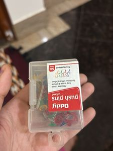 Oddy Push Pins