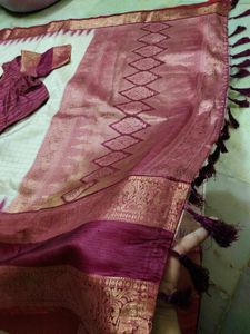 Premium Quality Pattu Silk Saree 😍