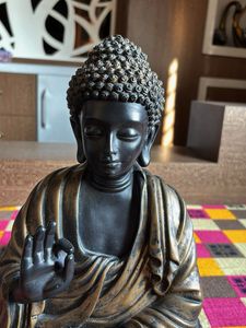 Buddha Showpiece