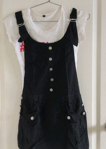 Gorgeous short black dungaree with inner top