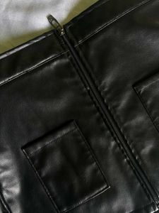 Chic Black Faux Leather Mini Skirt