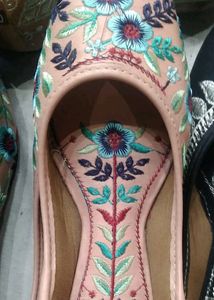 Punjabi Jutti Handwork Embroidery