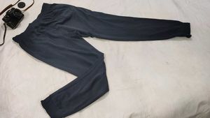 Unisex Max Black Jogger