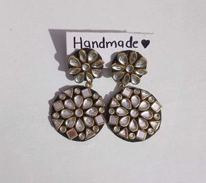 Kundan Fabric Earring (Handmade)