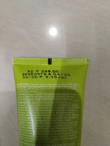 Dot &amp; Key Face Wash