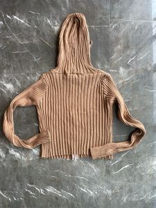 hoodie top