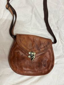 Vintage Leather Crossbody Bag