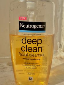 NEUTROGENA Face Cleanser