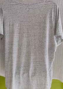 Old Navy Casual Grey V-Neck T-Shirt