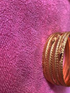 Set of 4 Gold Tone Bangles