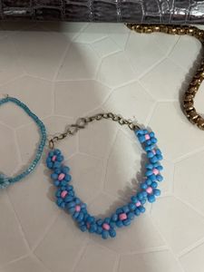 flower and bow Beaded Bracelet Set