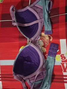 Elegant Lace Trim Bra - Size Unknown 34 to 36