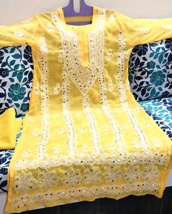 🆕️ Mirror Work Chikankari Kurti