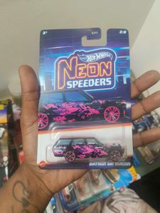 Hot Wheels Neon Speeders