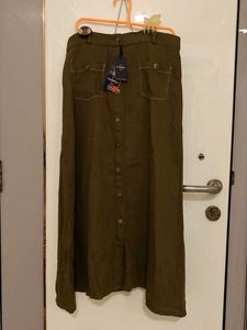 branded new with tag womens skirt