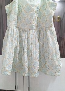 Libas Sequence Kurta Set With Potli