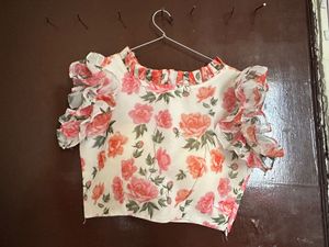 Floral Ruffle blouse