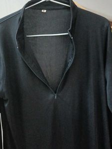 Black Long Sleeve T-Shirt Used For Suits
