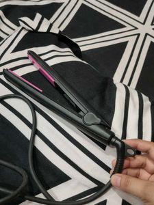 Philips hair straightener