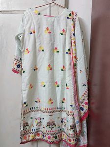 Festive Embroidered White Kurta Set